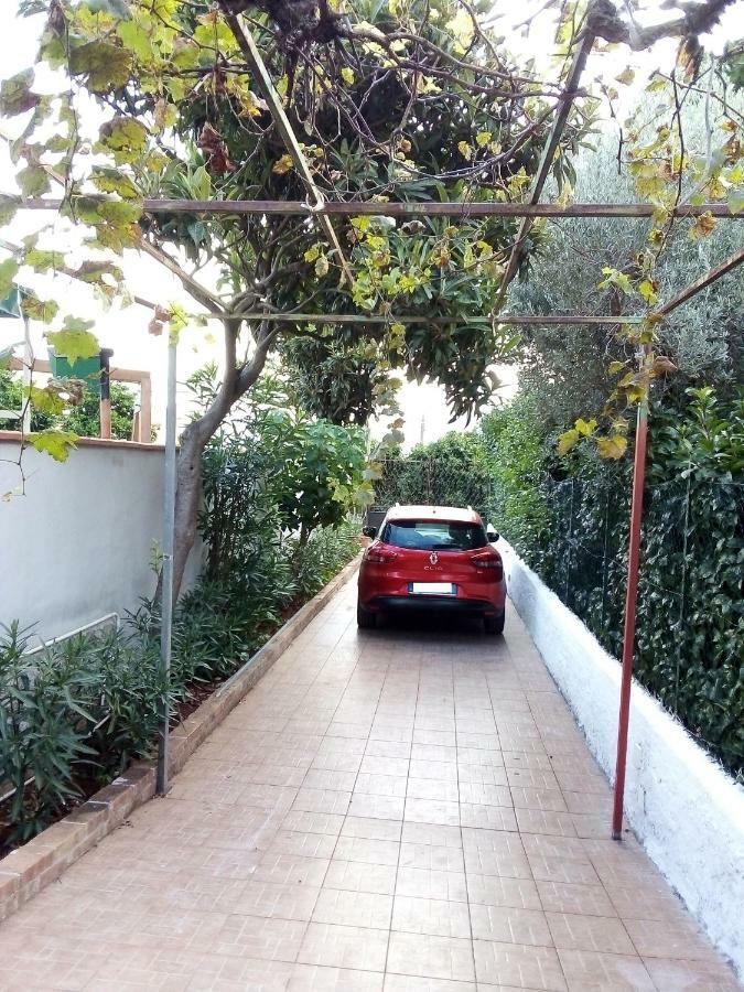 Вилла Il Giardino Di Hyccara Карини Экстерьер фото